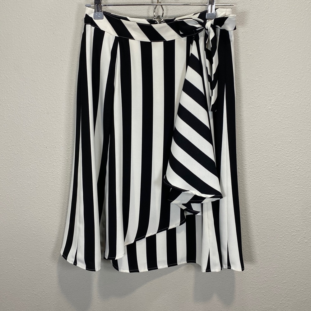 Karl Lagerfeld striped skirt black white